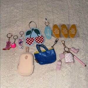 New Touchland, IKEA Mini Bag, and More Fun Keychain Set
